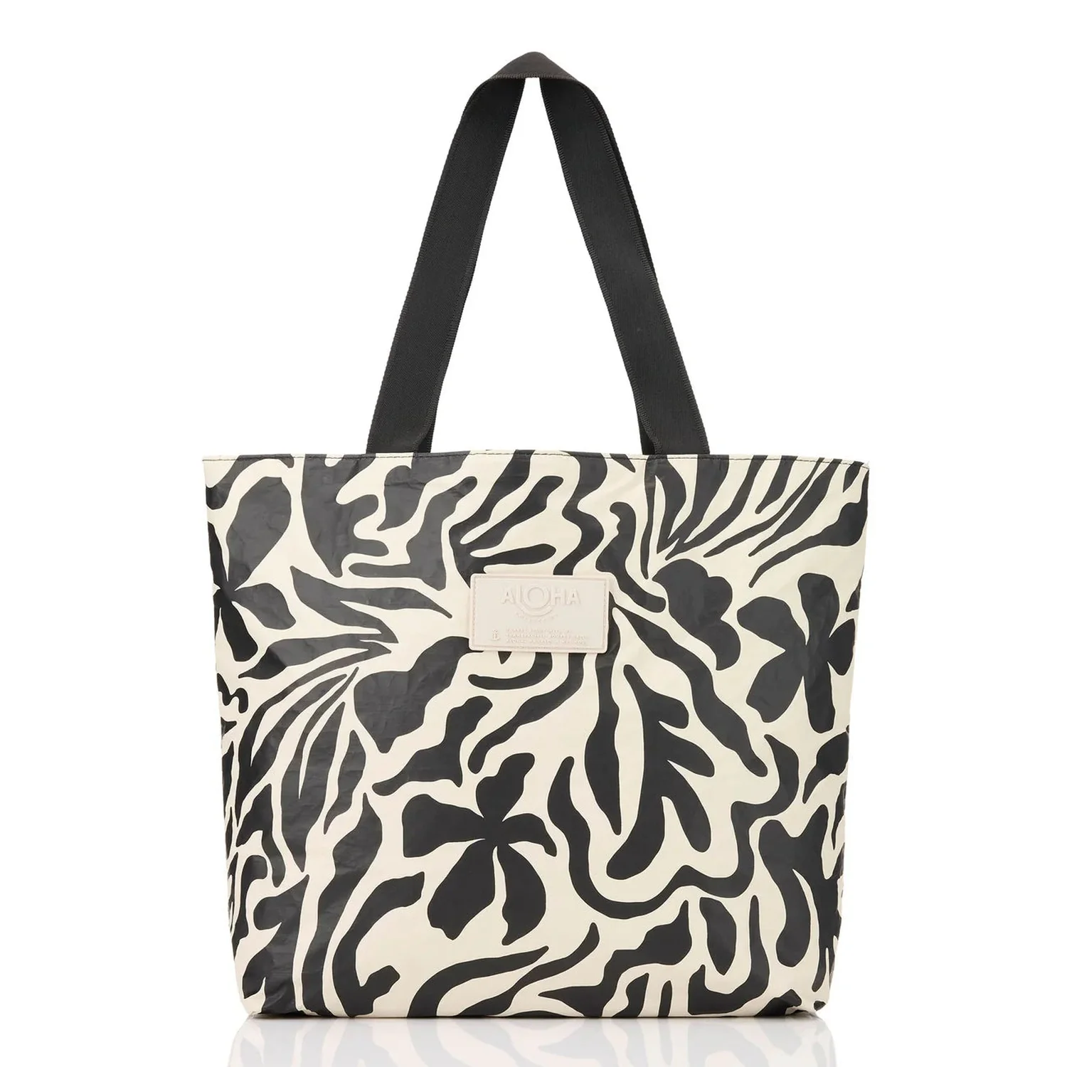 Day Tripper Tote - Image 6