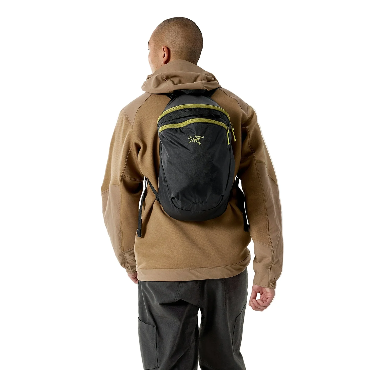 Heliad 15L Backpack - Image 34