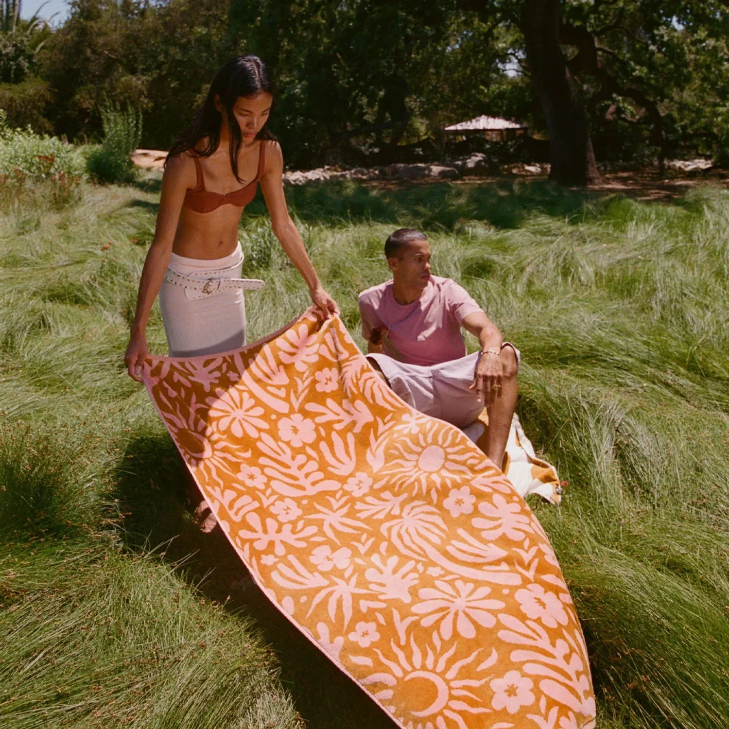 Sunny Premium Woven Towel - Image 3