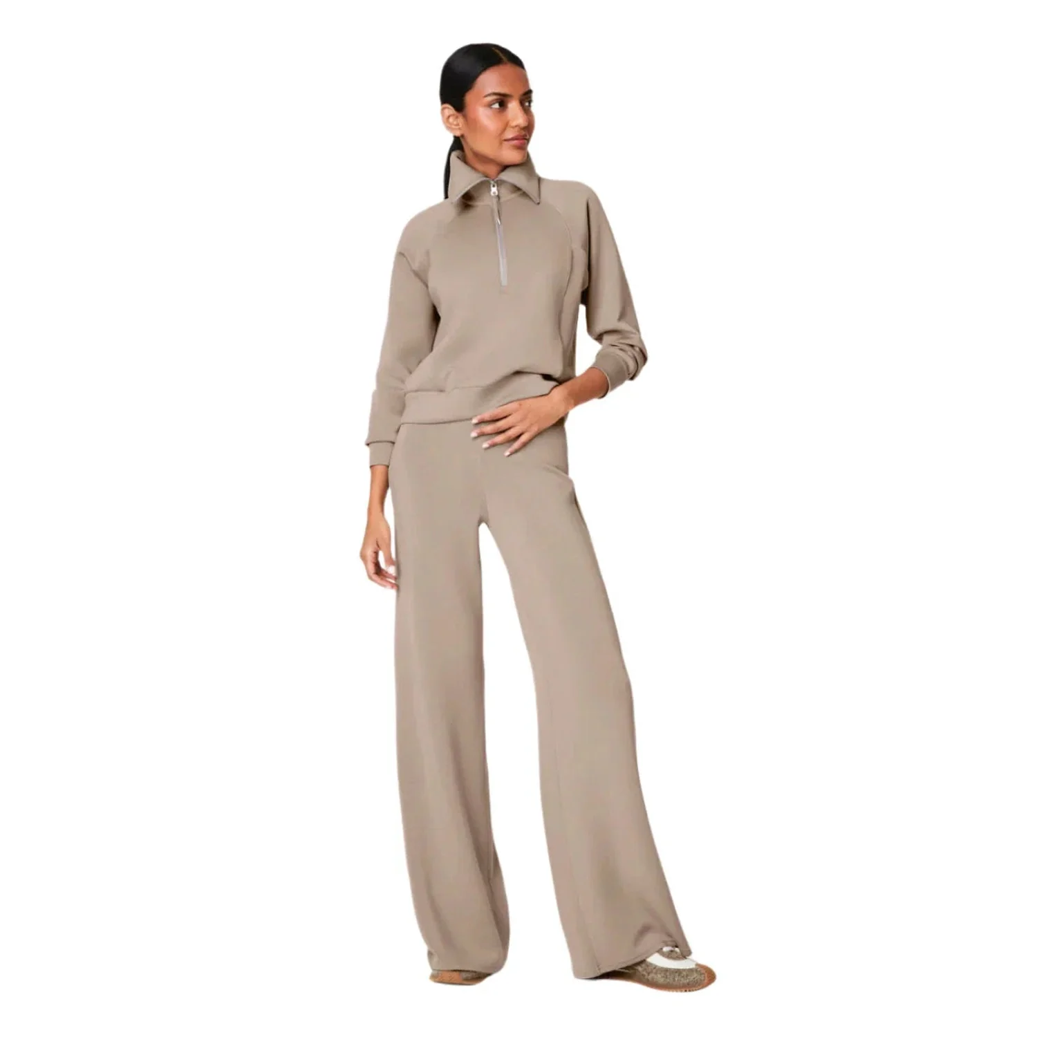 Women's AirEssentials Wide Leg Pant - Image 10